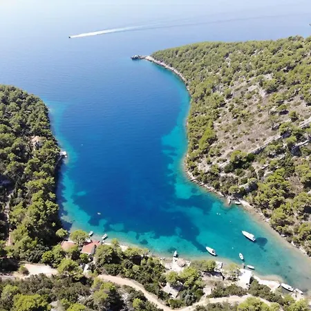 Apartment House On The Sea Mili