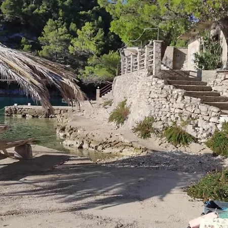 House On The Sea Mili Apartmán Bogomolje