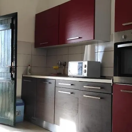 House On The Sea Mili Apartmán