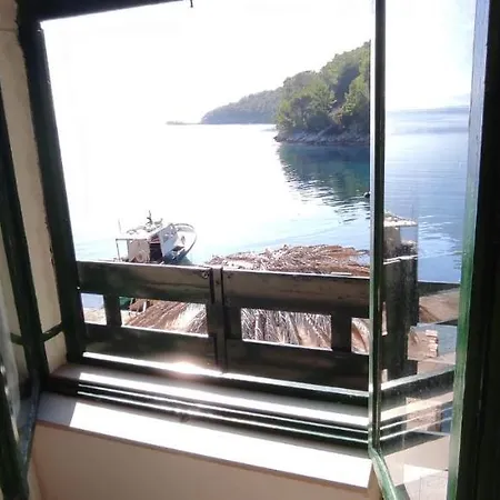 House On The Sea Mili *